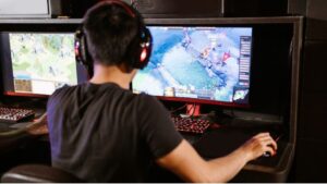 Nothing2Hide Net Gaming: Where Privacy, Power, and Play Collide