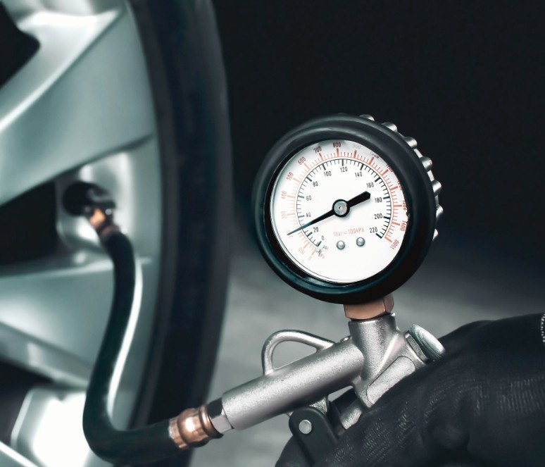 Use a TPMS Relearn Tool